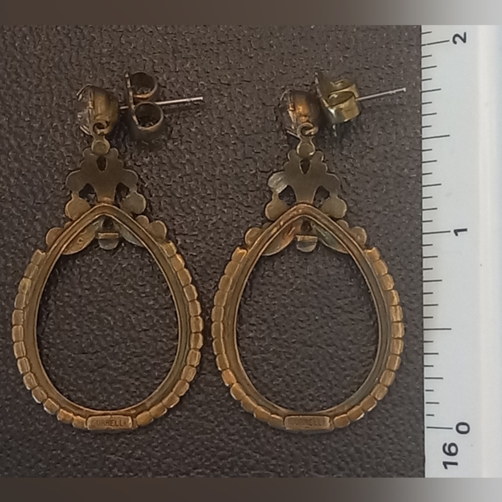 Vintage Sorrelli Antique Gold & Rhinestone Post Earrings, Champagne/Tan 1.75" - Picture 4 of 4